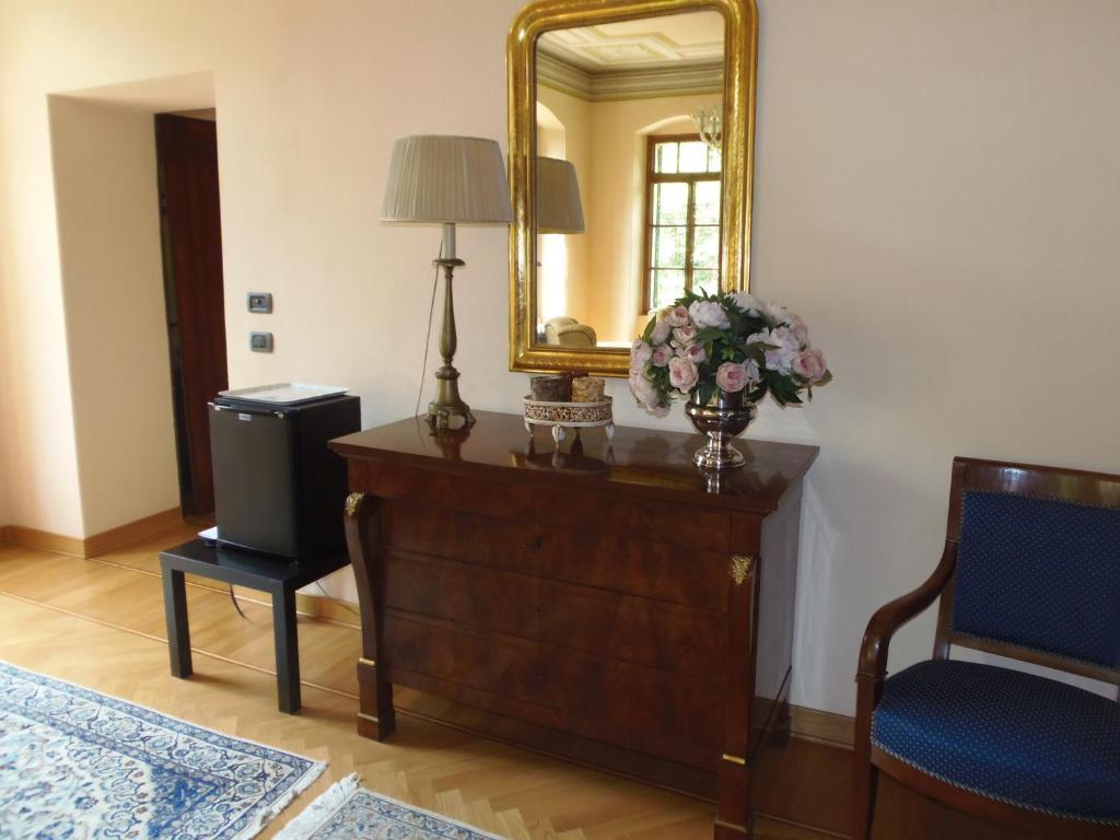 Relais Villa San Matteo Сан-П'єтро-ін-Каріано Номер фото
